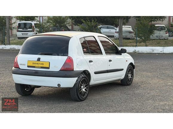 ZERİ MOTORS DAN CLİO 2[KLİMALI]