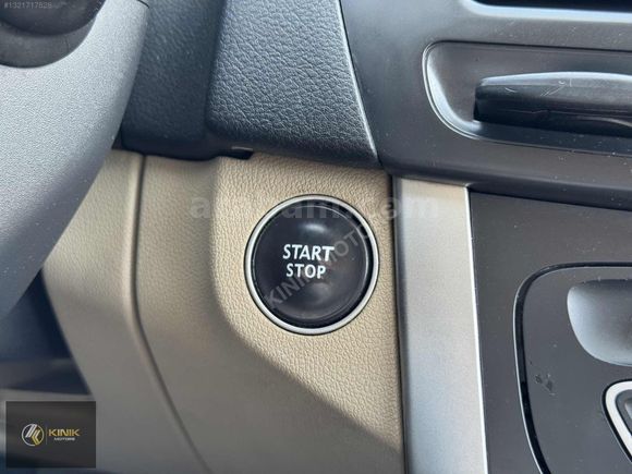 KINIK | RENAULT LATİTUDE 1.5 DİZEL EXECUTİVE KK12TAKSİT