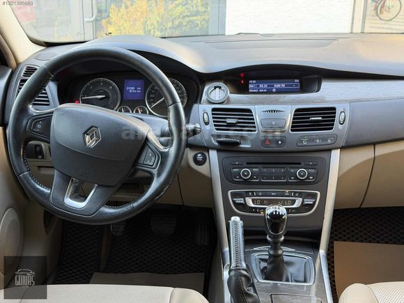 GÜNAŞ MOTORS'DAN 2014 ÇIKIŞLI LATİTUDE 1.5DCI PRIVILEGE CAMTAVAN