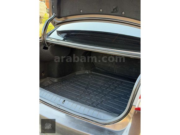GÜNAŞ MOTORS'DAN 2014 ÇIKIŞLI LATİTUDE 1.5DCI PRIVILEGE CAMTAVAN