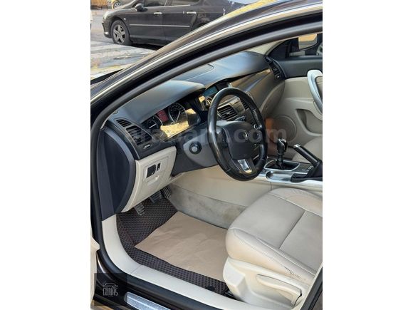 GÜNAŞ MOTORS'DAN 2014 ÇIKIŞLI LATİTUDE 1.5DCI PRIVILEGE CAMTAVAN