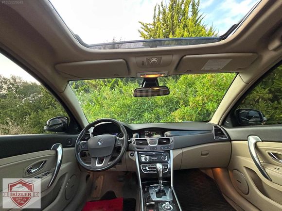 AUTO 23 - DÜŞÜK KM EXECUTIVE LATITUDE-BOSE-SUNROOF-DERİ KOLTUK