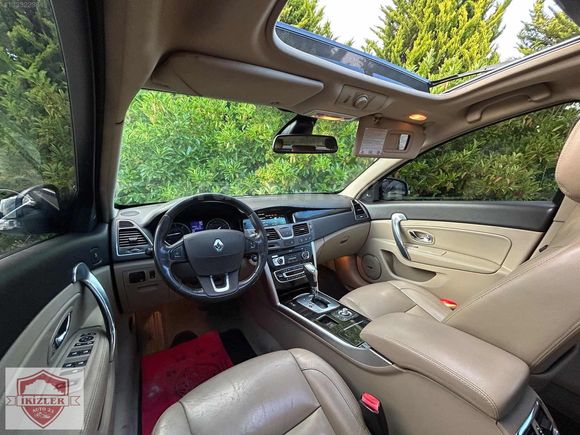 AUTO 23 - DÜŞÜK KM EXECUTIVE LATITUDE-BOSE-SUNROOF-DERİ KOLTUK