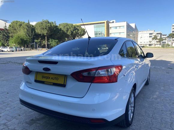 ŞİMŞEK AUTO'DAN 2014 FORD FOCUS 1.6 TDCİ STYLE 115 LİK 6 İLERİ