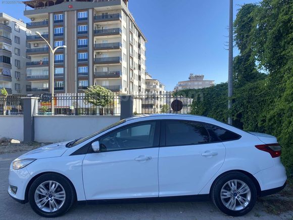 ŞİMŞEK AUTO'DAN 2014 FORD FOCUS 1.6 TDCİ STYLE 115 LİK 6 İLERİ