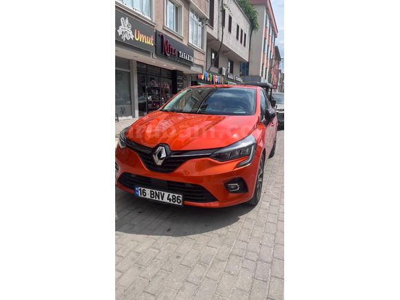 Sahibinden Renault Clio 1.0 TCe Icon 2023 Model