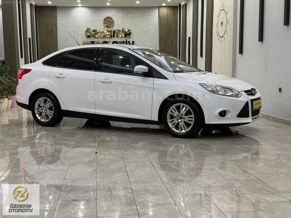 2012 FOCUS/143 BİN KM/115HP/HATASIZ/K KART TAKSİT İMKANI