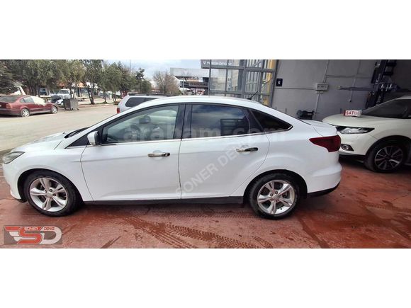 2015 FOCUS 1.6 TDCI STYLE 115 HP DÜŞÜK YAKIT, GÜÇLÜ PERFORMANS