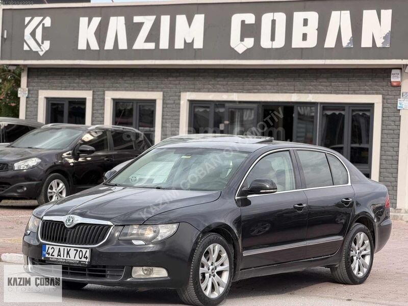 Galeriden Skoda SuperB 1.6 TDI Elegance 2011 Model Konya 380.000 km Siyah