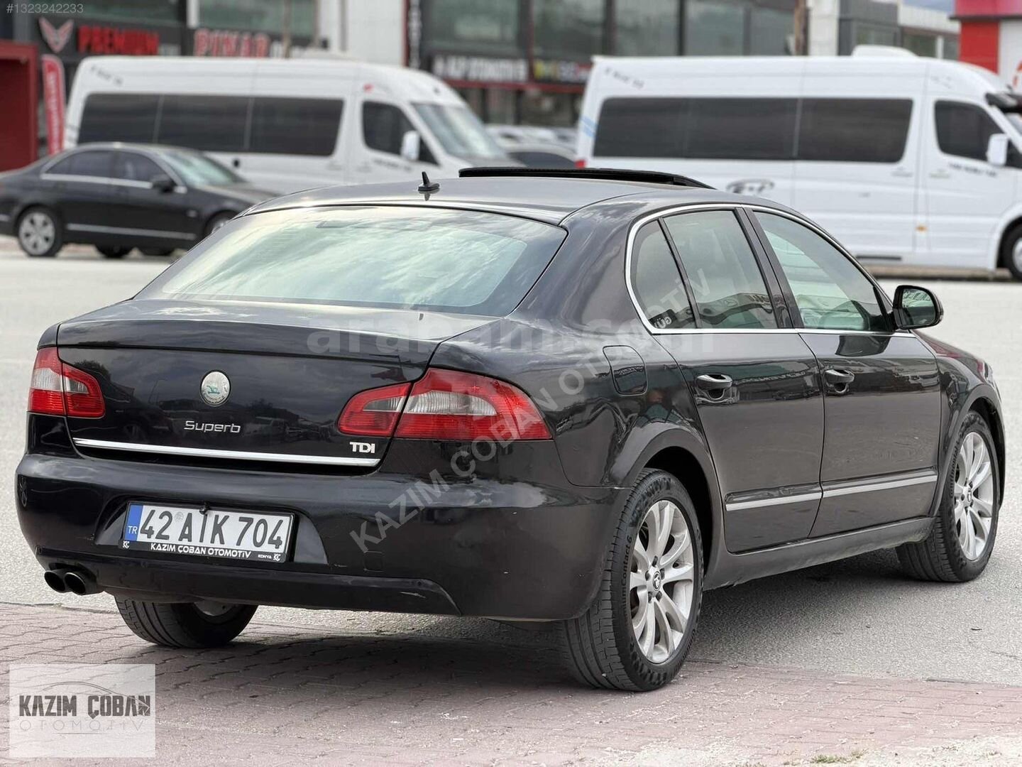 Galeriden Skoda SuperB 1.6 TDI Elegance 2011 Model Konya 380.000 km Siyah 2