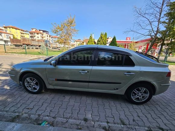 Sahibinden Renault Laguna 1.6 Privilege 2004 Model İstanbul