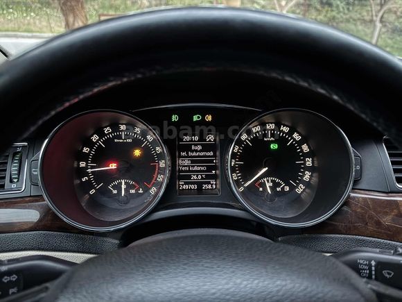 2013 Model Skoda SüperB Sunrooflu