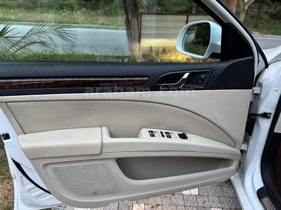 2013 Model Skoda SüperB Sunrooflu