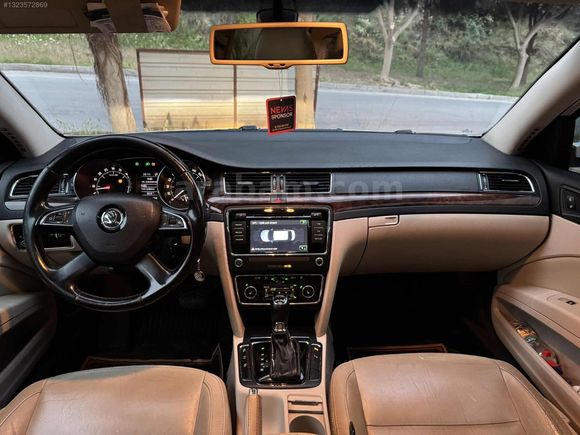 2013 Model Skoda SüperB Sunrooflu