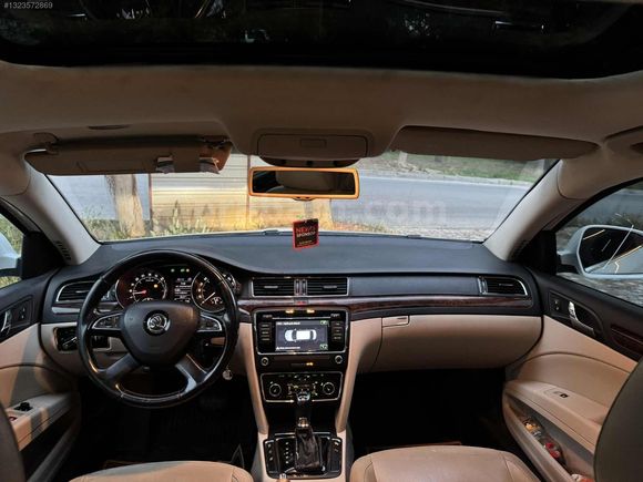 2013 Model Skoda SüperB Sunrooflu