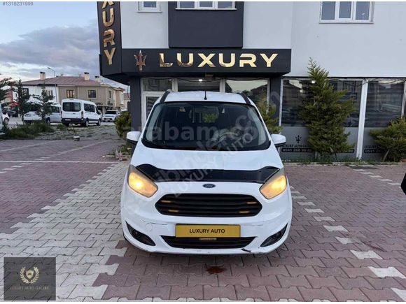 Galeriden Ford Tourneo Courier 1.5 TDCi Trend 2017 Model Van