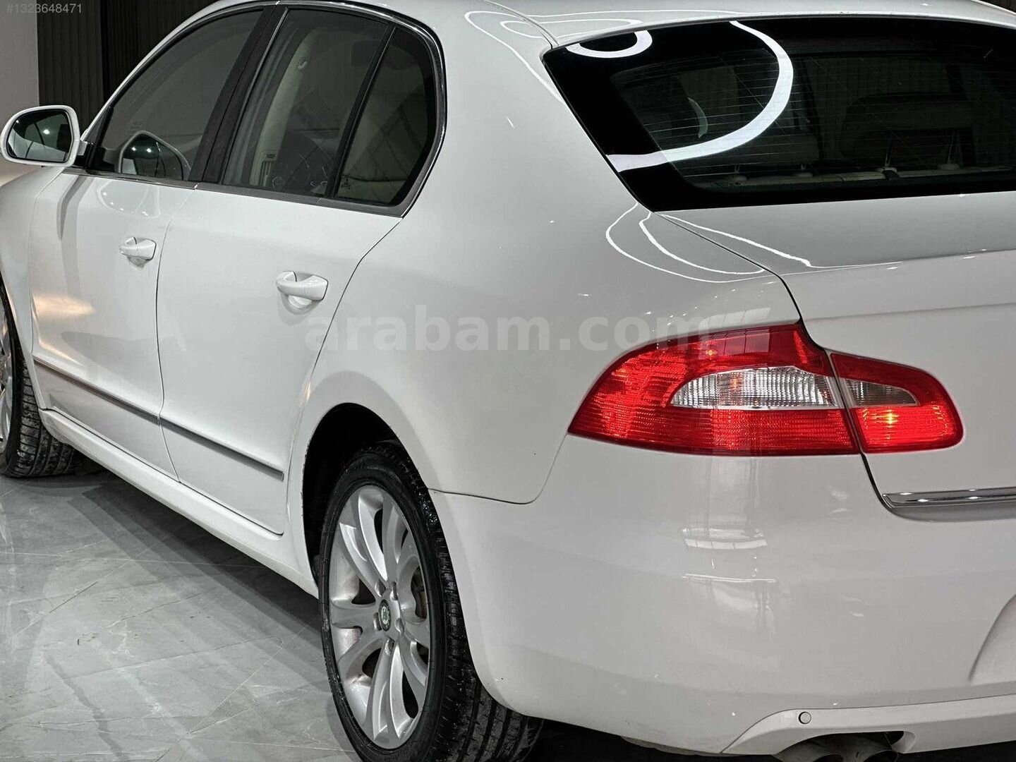 Galeriden Skoda SuperB 1.6 TDI Elegance 2012 Model Yozgat 156.000 km Beyaz 2