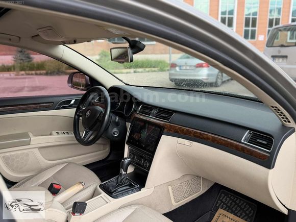 ŞAHZADE OTOMOTİV'DEN FULL ORİJİNAL PRESTİGE ELEGANCE SUPERB