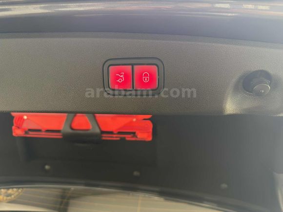 EDİTON E PREMİUM HATASIZ BOYASIZ ÇİZİKSİZ SERVİS BAKIMLI