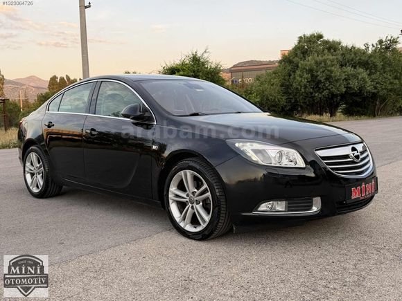 TR'de TEK OPEL İNSİGNİA 1.4 T ' EDİTİON ' 45.000 Km'de