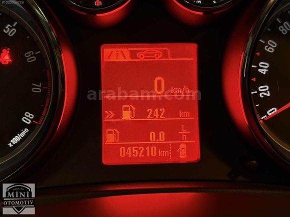 TR'de TEK OPEL İNSİGNİA 1.4 T ' EDİTİON ' 45.000 Km'de