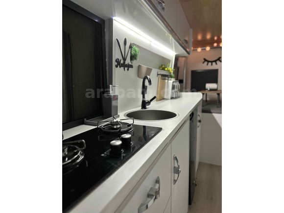 Orjinal oynanmamış  km’de karavan