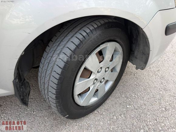 AKÇADAN 2006 MODEL ORJİNAL KLİMALI LPG'Lİ HYUNDAİ GETZ