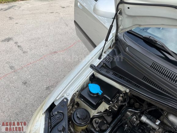 AKÇADAN 2006 MODEL ORJİNAL KLİMALI LPG'Lİ HYUNDAİ GETZ