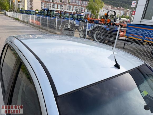 AKÇADAN 2006 MODEL ORJİNAL KLİMALI LPG'Lİ HYUNDAİ GETZ