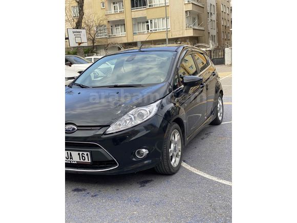 Sahibinden Ford Fiesta 1.4 Titanium 2012 Model 
