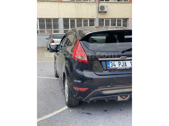 Sahibinden Ford Fiesta 1.4 Titanium 2012 Model 
