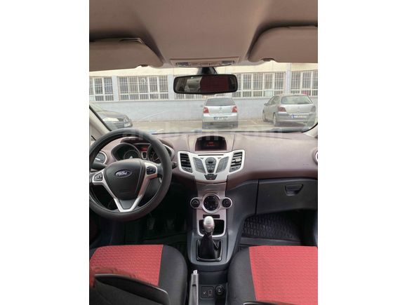 Sahibinden Ford Fiesta 1.4 Titanium 2012 Model 