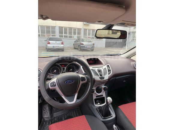 Sahibinden Ford Fiesta 1.4 Titanium 2012 Model 