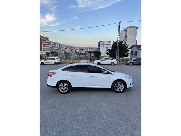 TESLA EKRAN FOCUS DİZEL