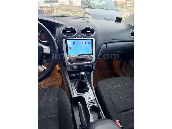 Sahibinden Ford Focus 1.6 Titanium 2010 Model  260.000 km Siyah