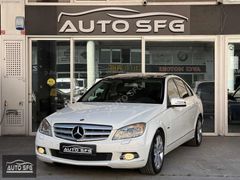 AUTO SFG'DEN MÜTHİŞ KONDİSYONDA CAM TAVAN'LI DÜŞÜK KM.C/180 KOMP