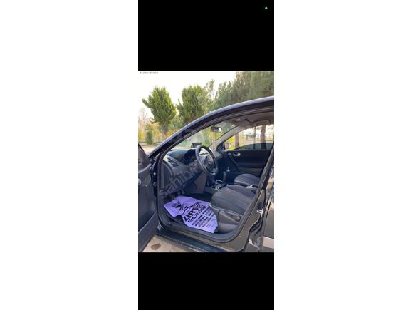 Sahibinden Renault Megane 1.6 Authentique 2009 Model