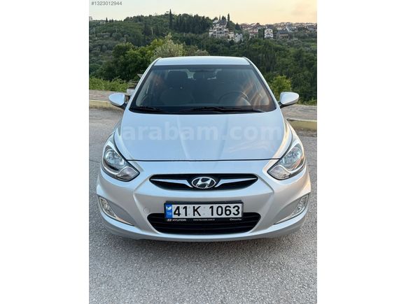 44.000 Kmde Yetkili Servis Bakımlı Accent Blue Tek Kullanıcı