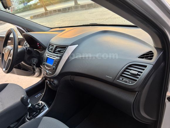 44.000 Kmde Yetkili Servis Bakımlı Accent Blue Tek Kullanıcı
