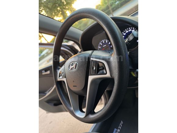 44.000 Kmde Yetkili Servis Bakımlı Accent Blue Tek Kullanıcı