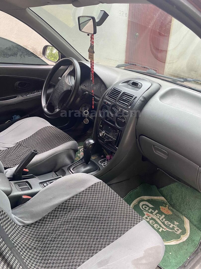 Sahibinden Mitsubishi Carisma 1.6 GLX 2000 Model Trabzon 375.200 km Kırmızı 6