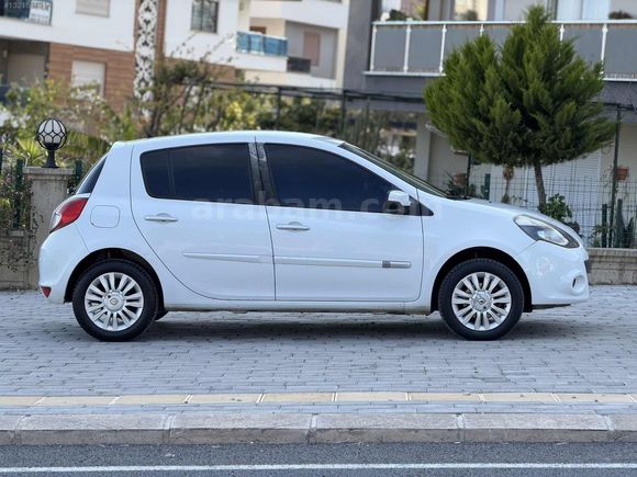 2011 MODEL CLİO HB