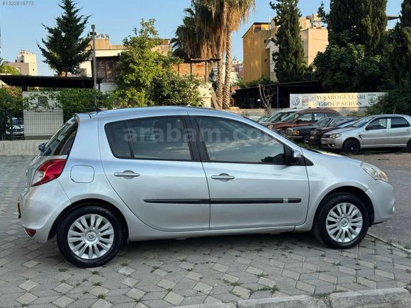Temiz bakımlı otomatik dizel