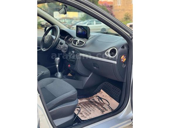 Temiz bakımlı otomatik dizel