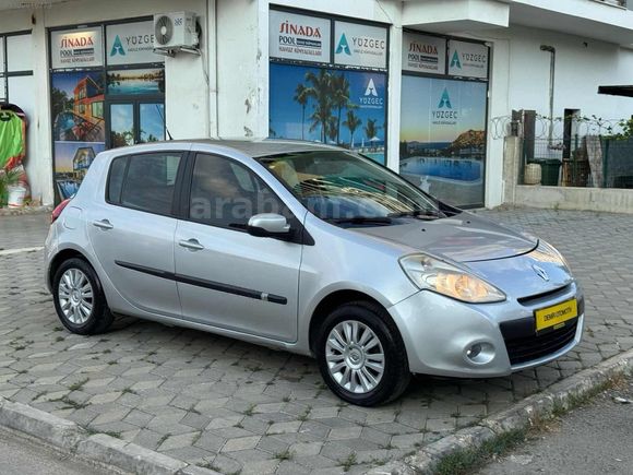 Temiz bakımlı otomatik dizel