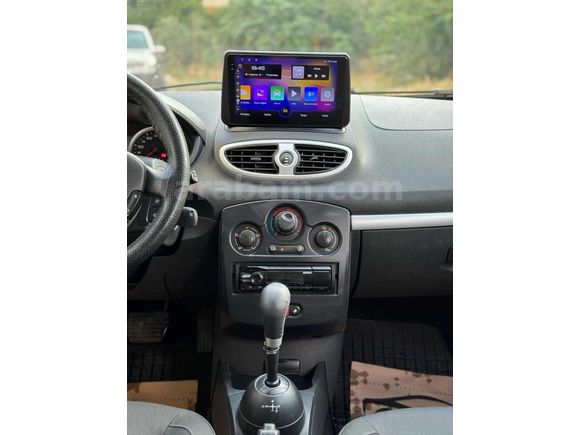 Temiz bakımlı otomatik dizel