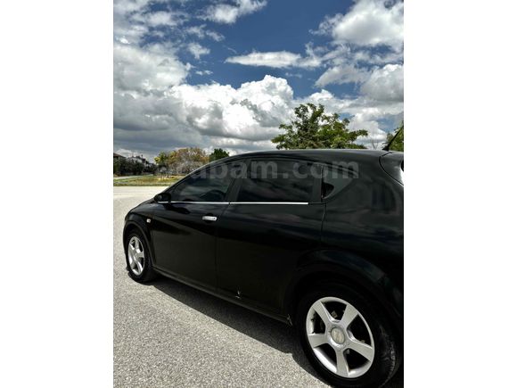 2006 Seat Leon Mk2 1.6 Stylance  Değişensiz Hasar Kayıtsız 