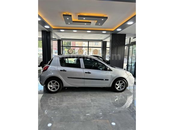 2012 model CLİO 15.DCI EXTREME EDİTİON MANUEL