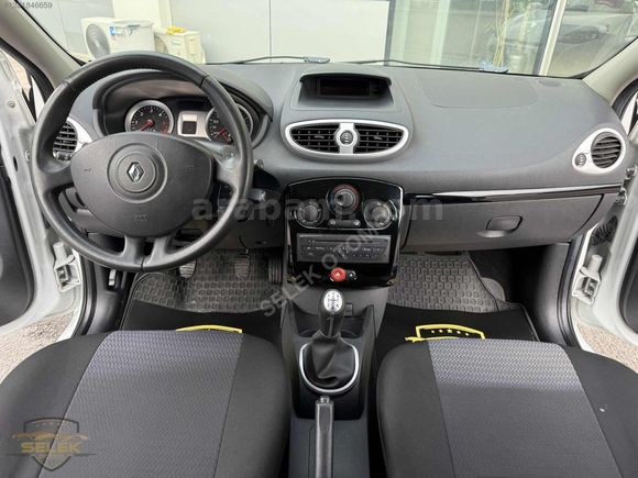 2010 Renault Clio Sadece 47.000 Km 1.5 dCi Extreme