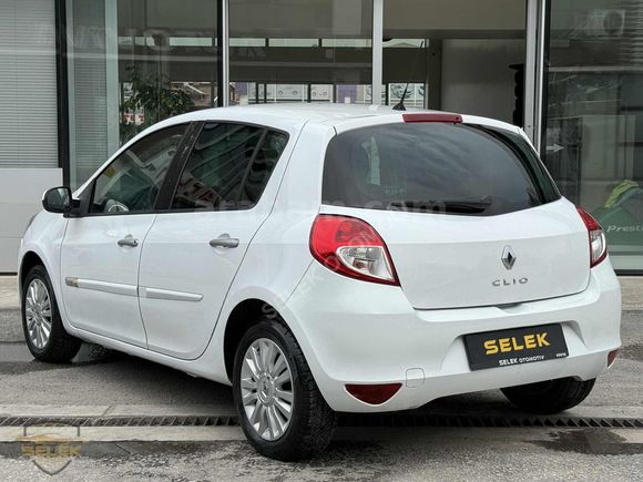 2010 Renault Clio Sadece 47.000 Km 1.5 dCi Extreme